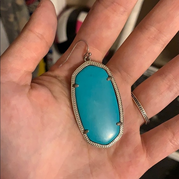 Kendra Scott Turquoise Danielle’s - Picture 2 of 2
